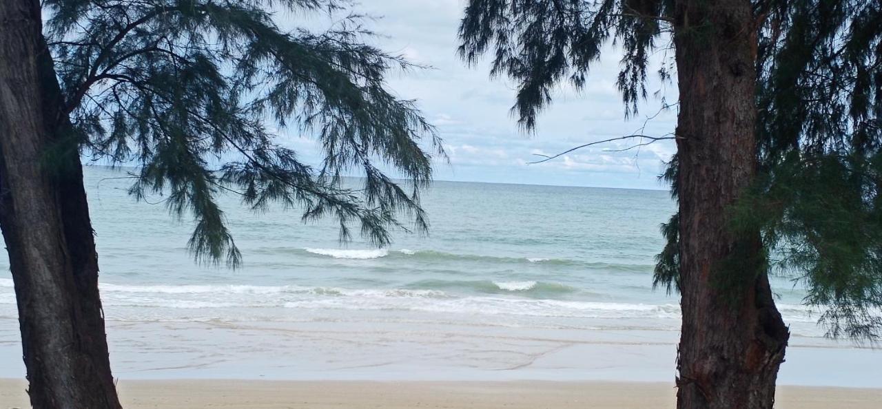 Sammy Seaview Mae Ramphueng Beach Front Golden Elephant บ้านช้างทองวิวทะเลหน้าหาดแม่รำพึง 라용 외부 사진